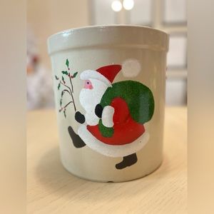 Roseville Pottery Christmas Crock